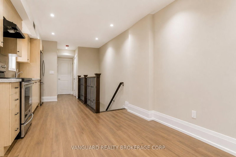 2nd Floor - 170 Yarmouth Road