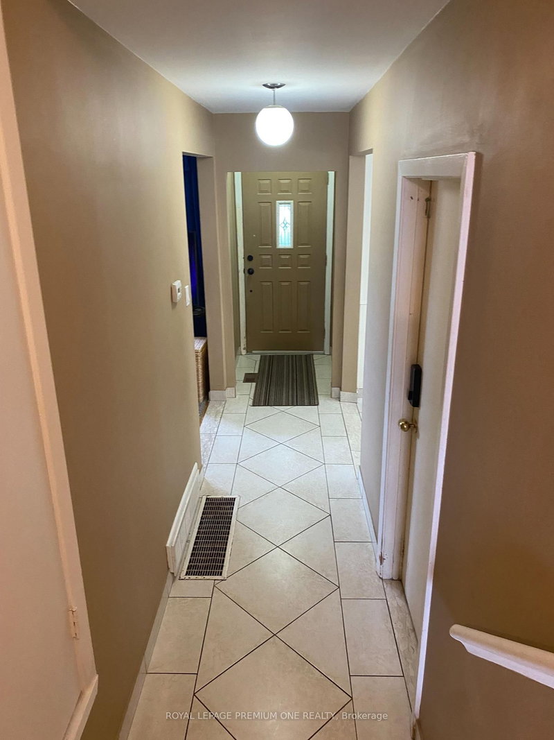 73 KANARICK Crescent