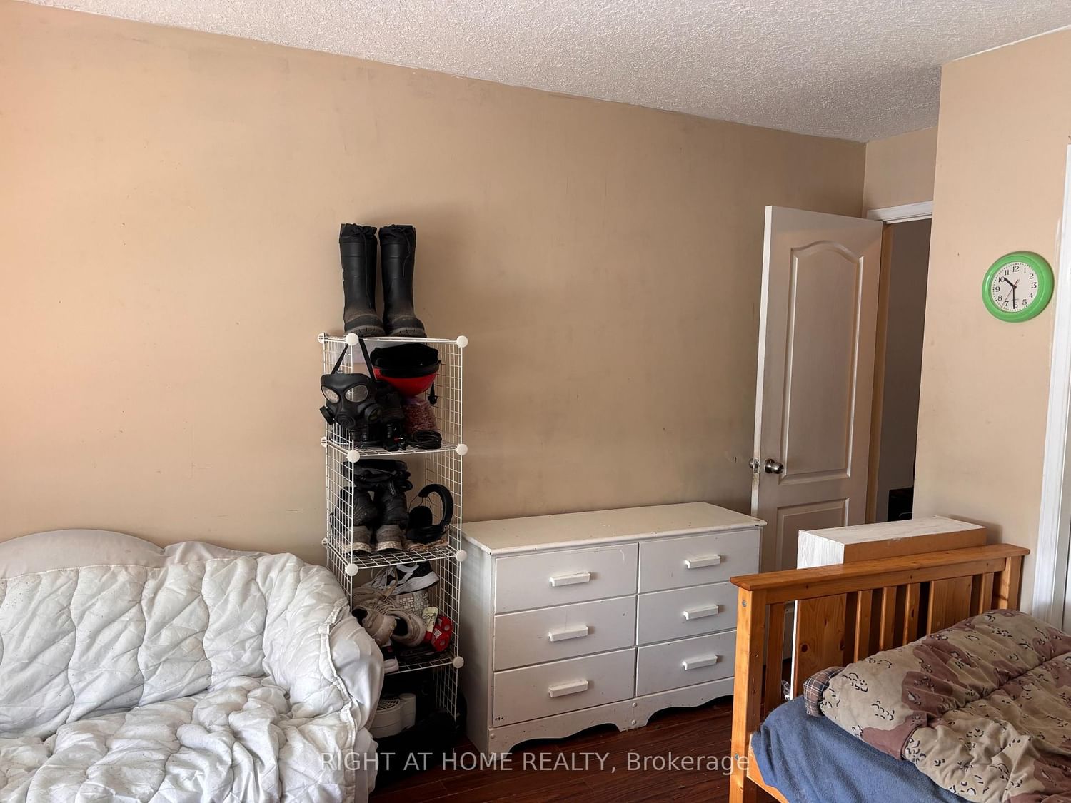 1 Montgomery Boulevard • Orangeville, ON photo 16