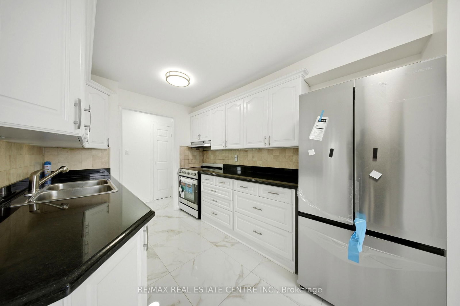 1300 Mississauga Valley Boulevard • #511 • Mississauga, ON photo 11