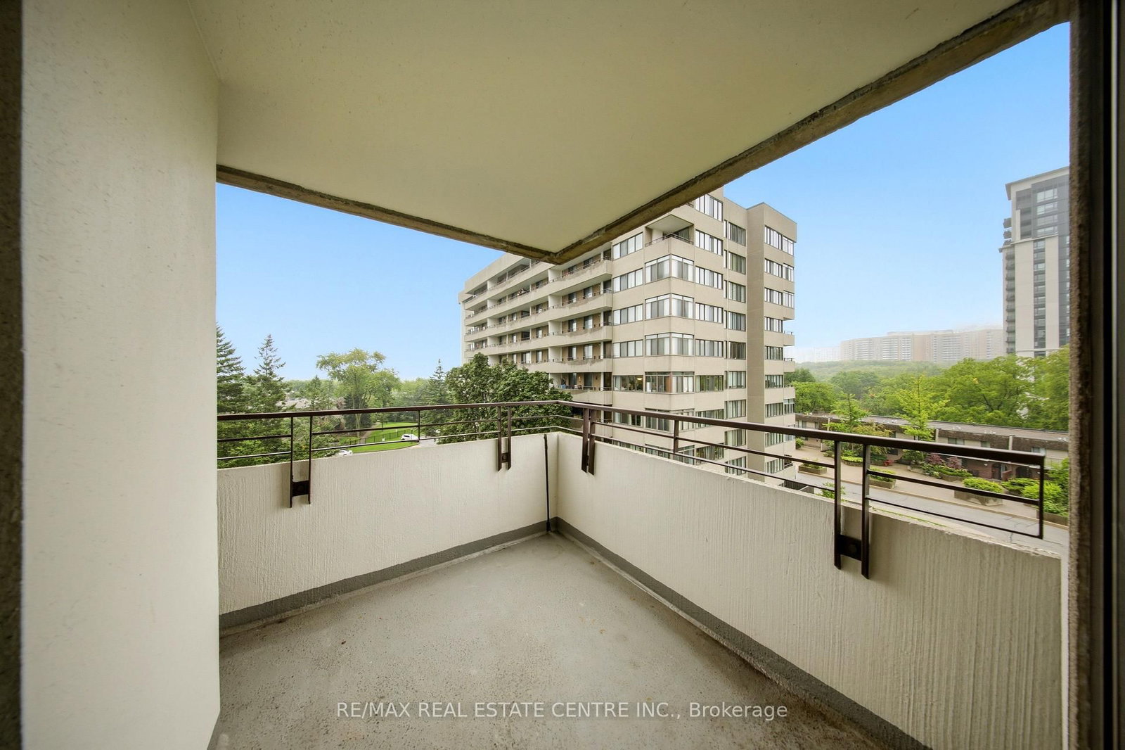 1300 Mississauga Valley Boulevard • #511 • Mississauga, ON photo 22