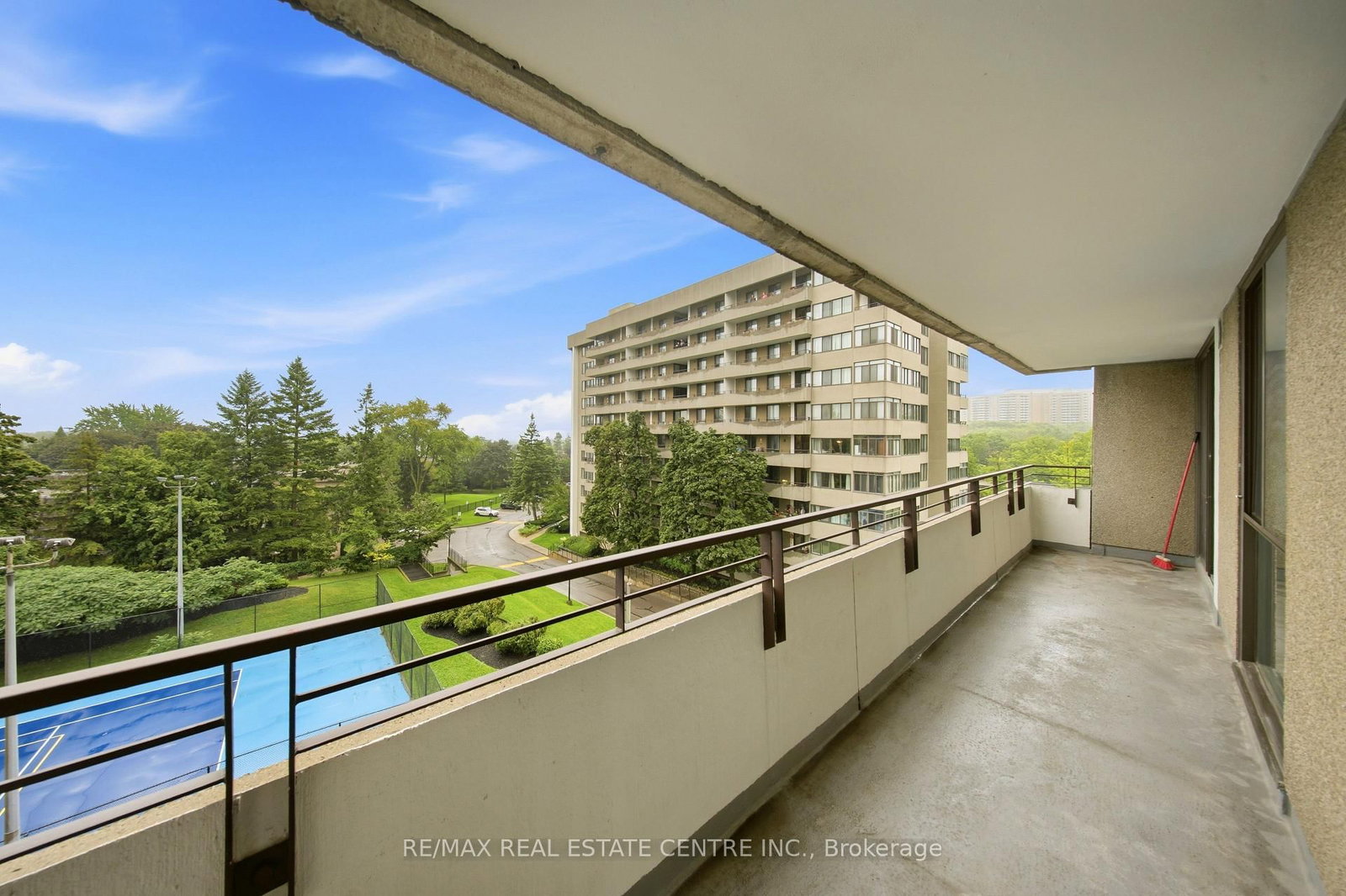 1300 Mississauga Valley Boulevard • #511 • Mississauga, ON photo 24
