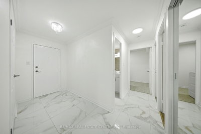 1300 Mississauga Valley Boulevard • #511 • Mississauga, ON photo 5