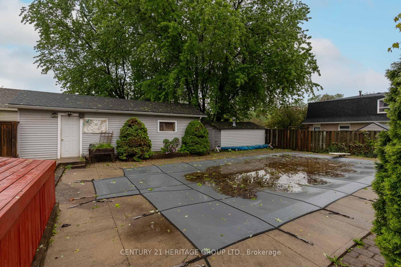 2232 Queensway Drive • Burlington, ON photo 20