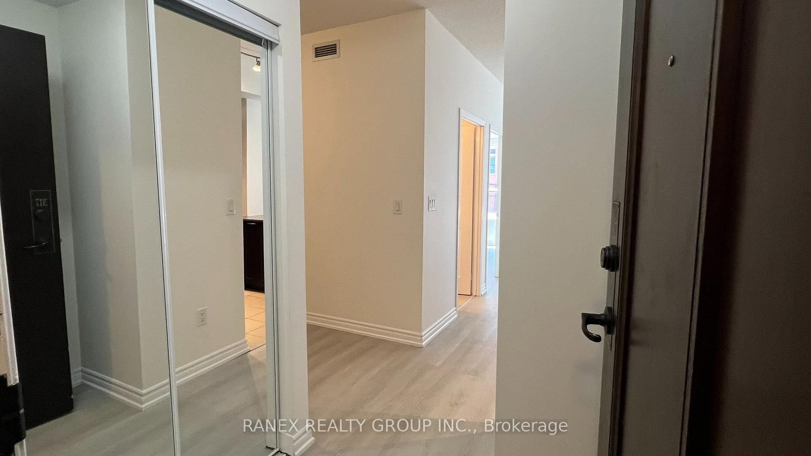 385 Prince Of Wales Drive • #317 • Mississauga, ON photo 11