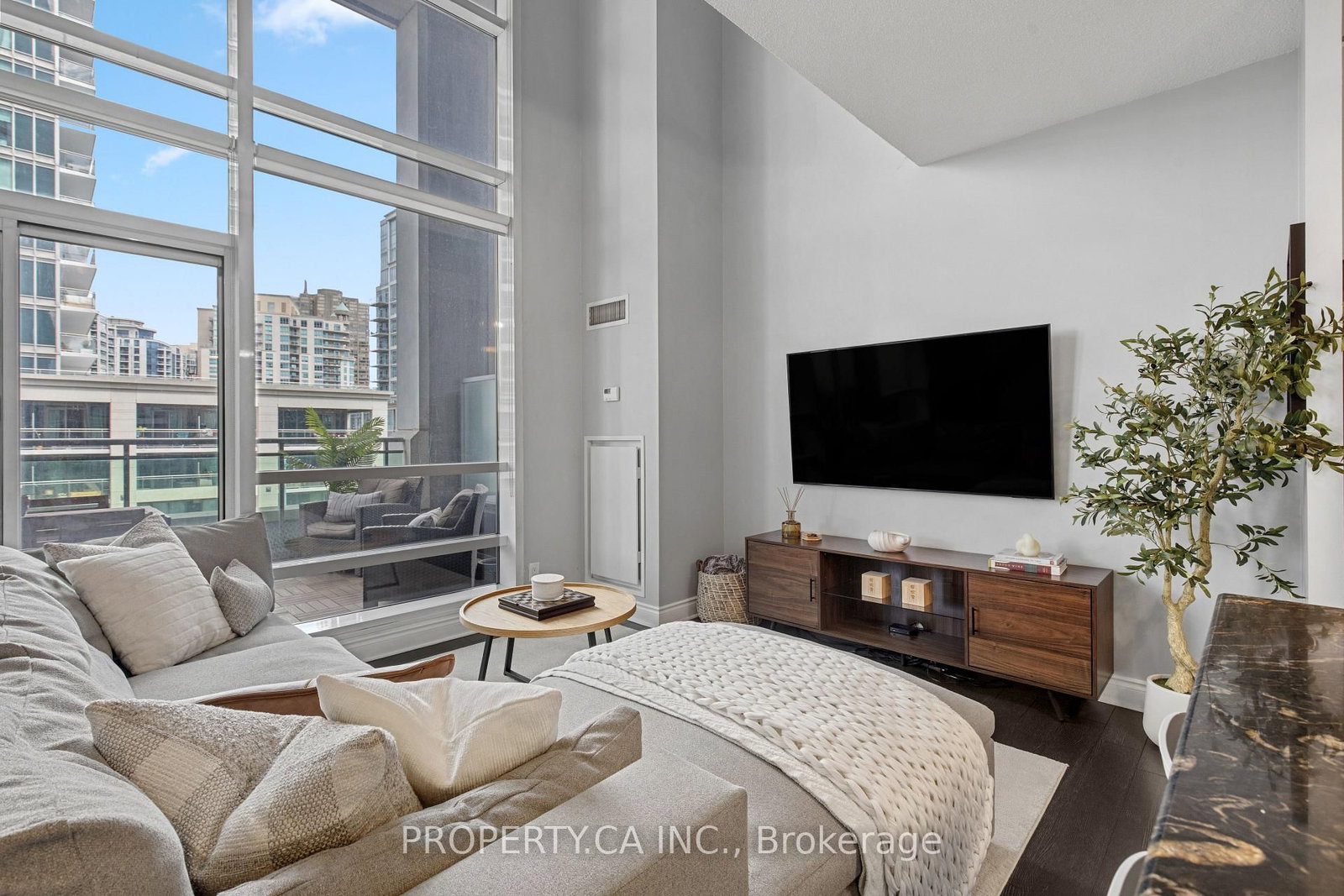 16 Brookers Lane • #211 • Toronto, ON photo 5