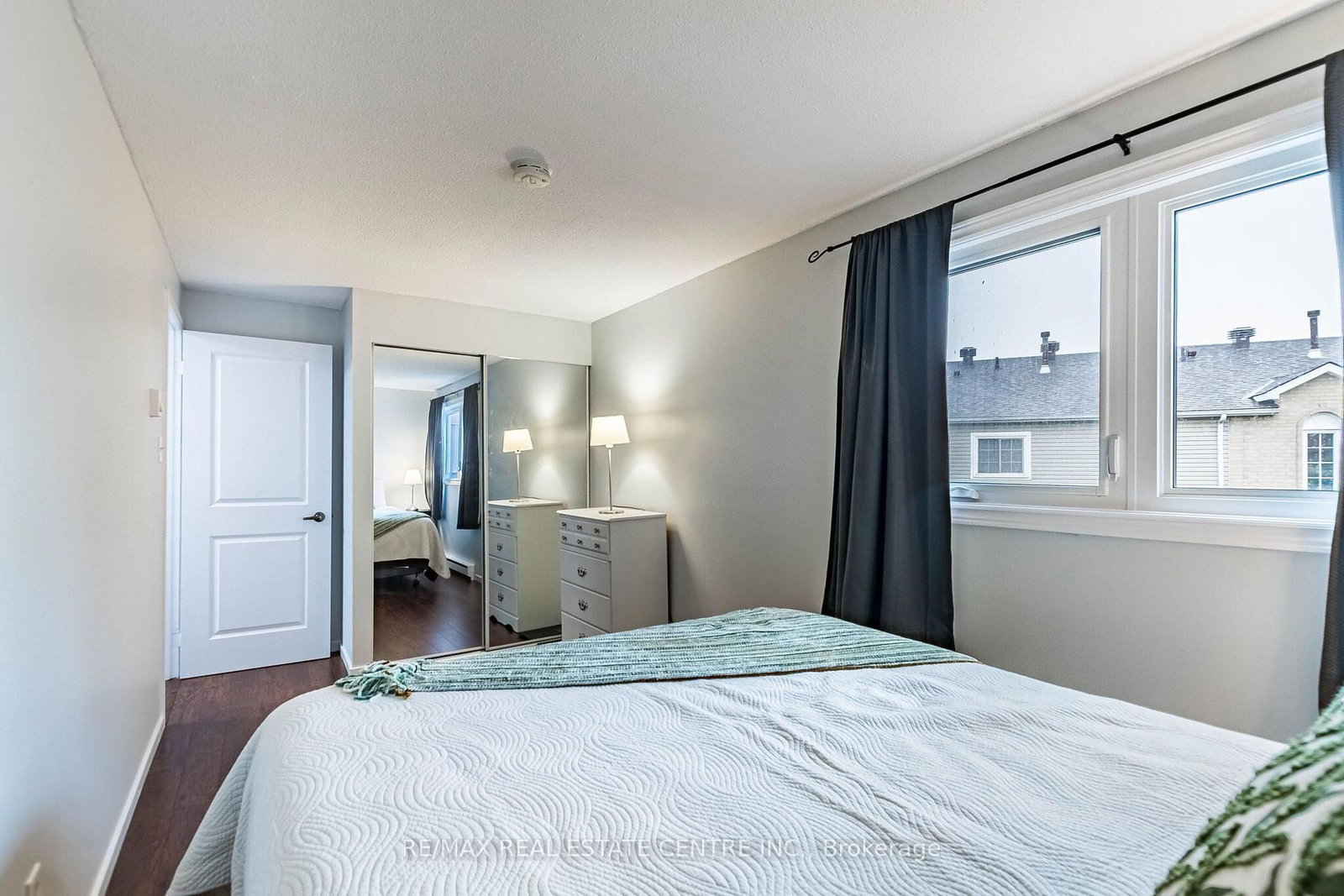 19 Huntingwood Crescent • Brampton, ON photo 18