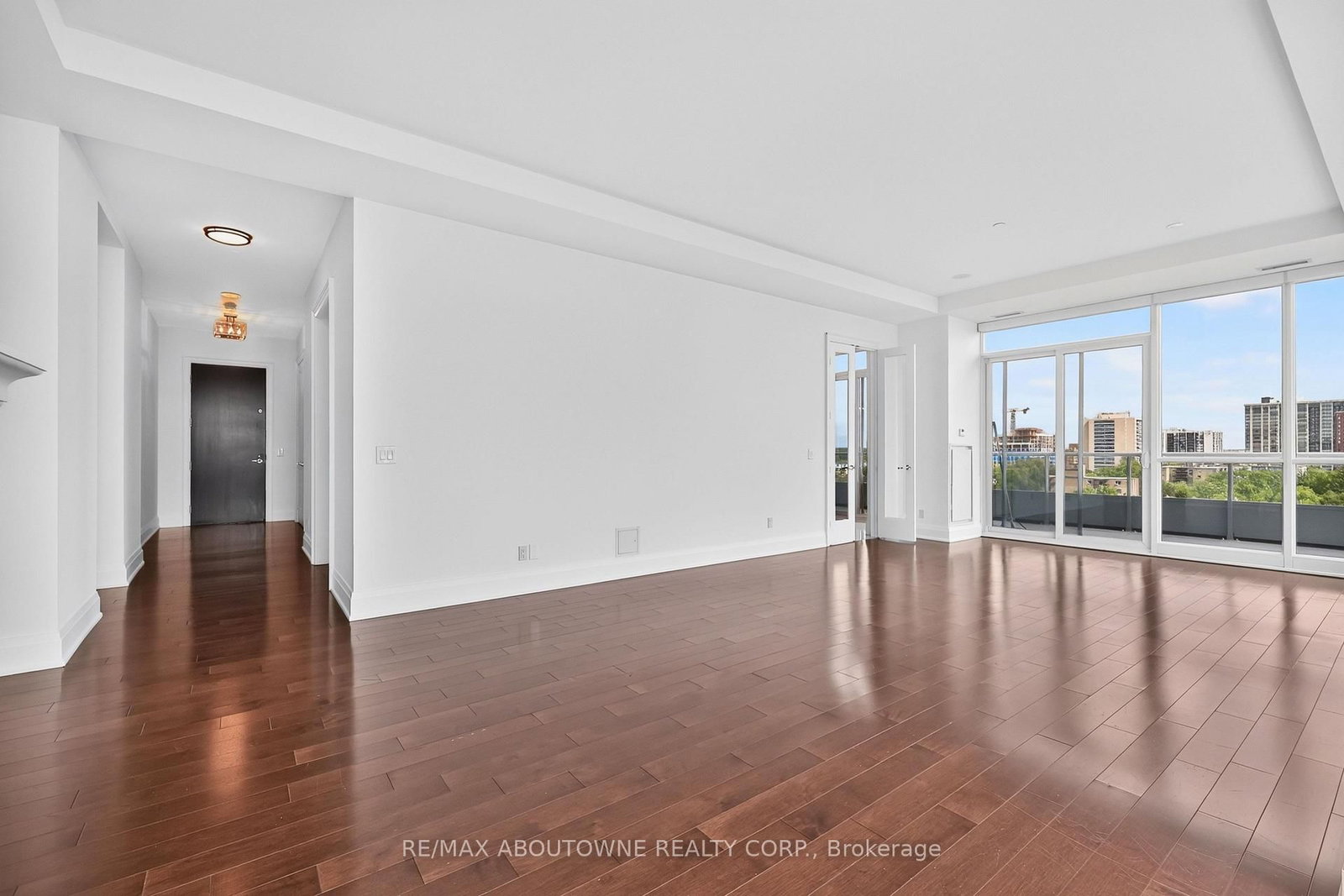 11 Bronte Road • #808 • Oakville, ON photo 21