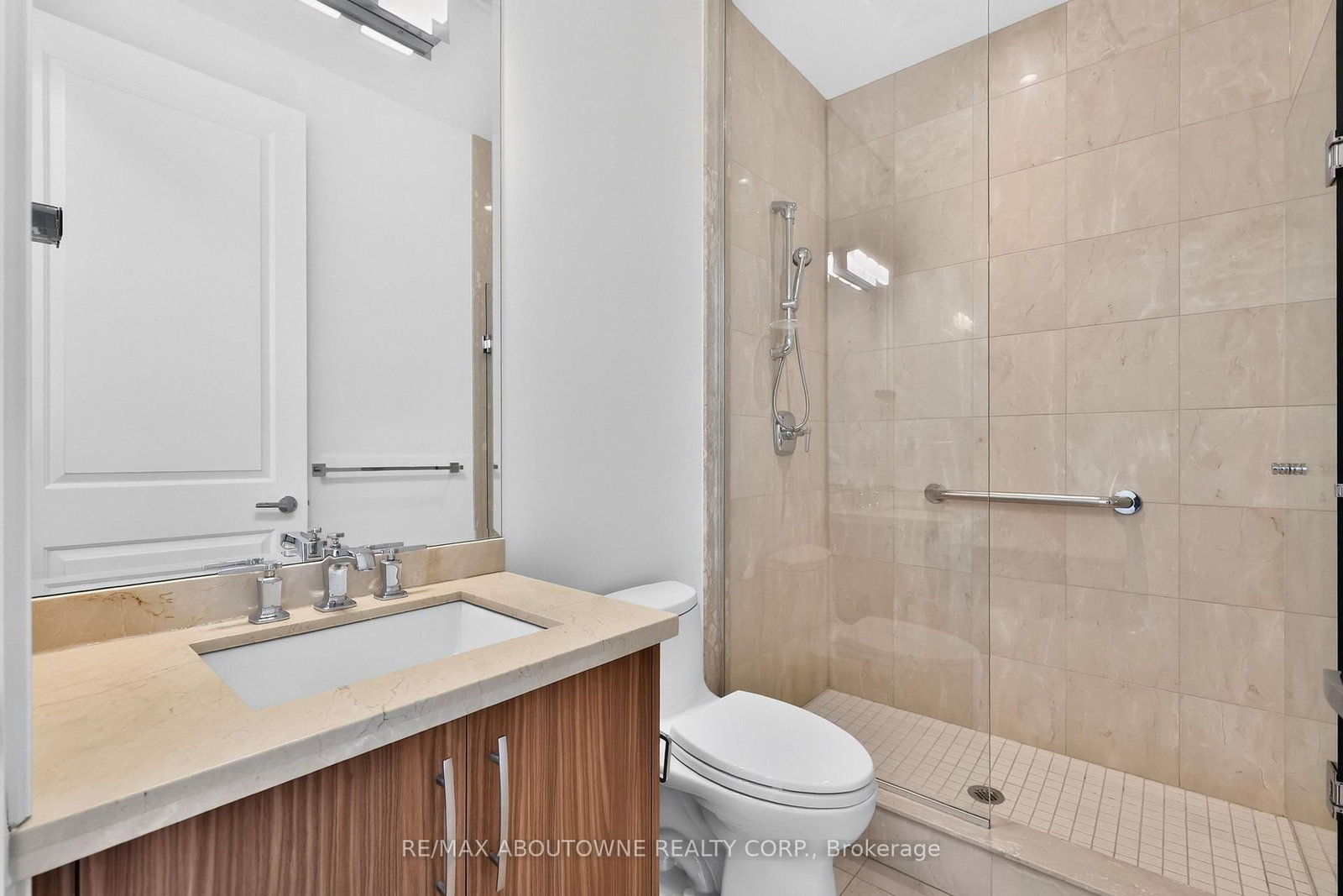 11 Bronte Road • #808 • Oakville, ON photo 33