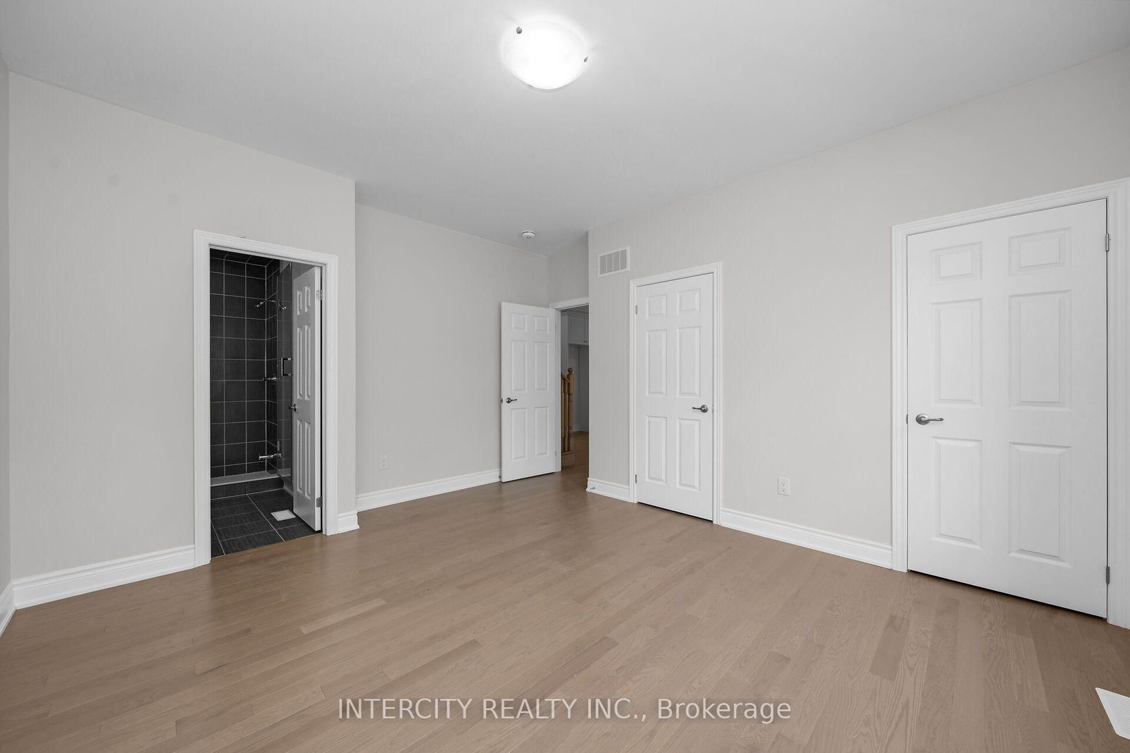 33 Ruby Lane • Halton Hills, ON photo 15