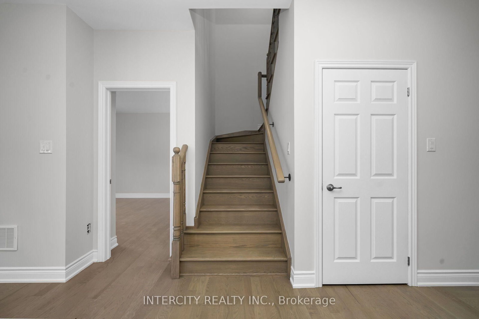 33 Ruby Lane • Halton Hills, ON photo 21