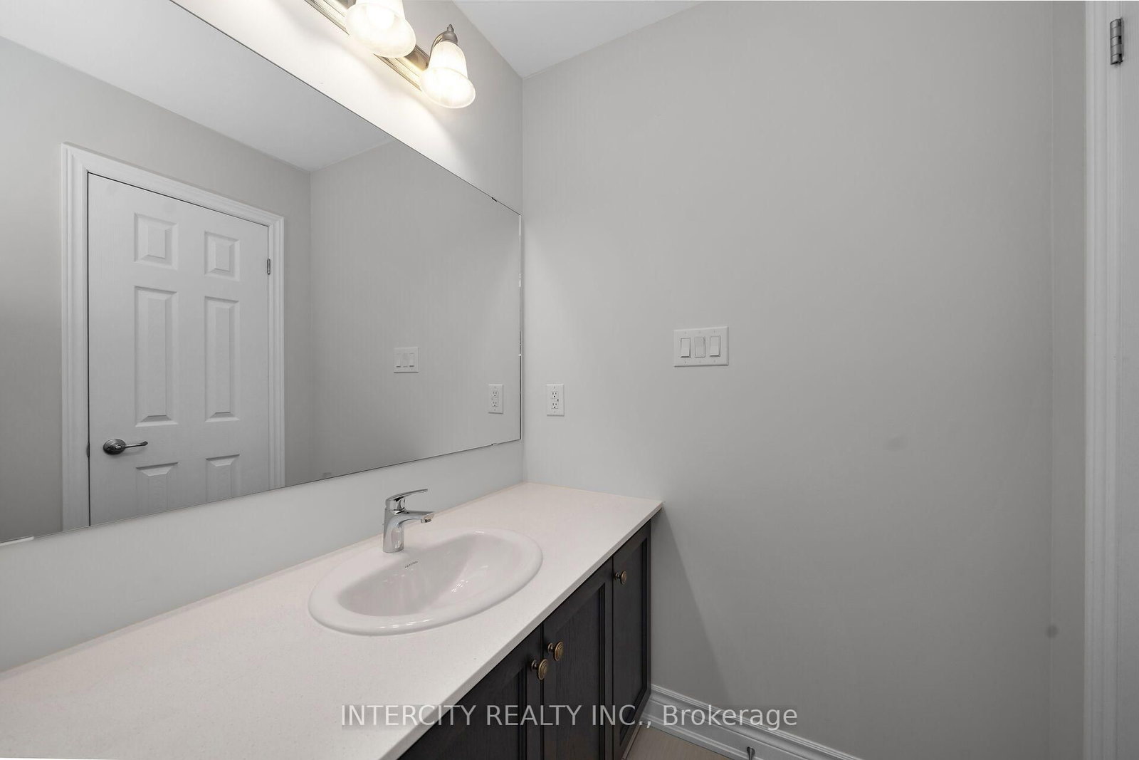 33 Ruby Lane • Halton Hills, ON photo 26