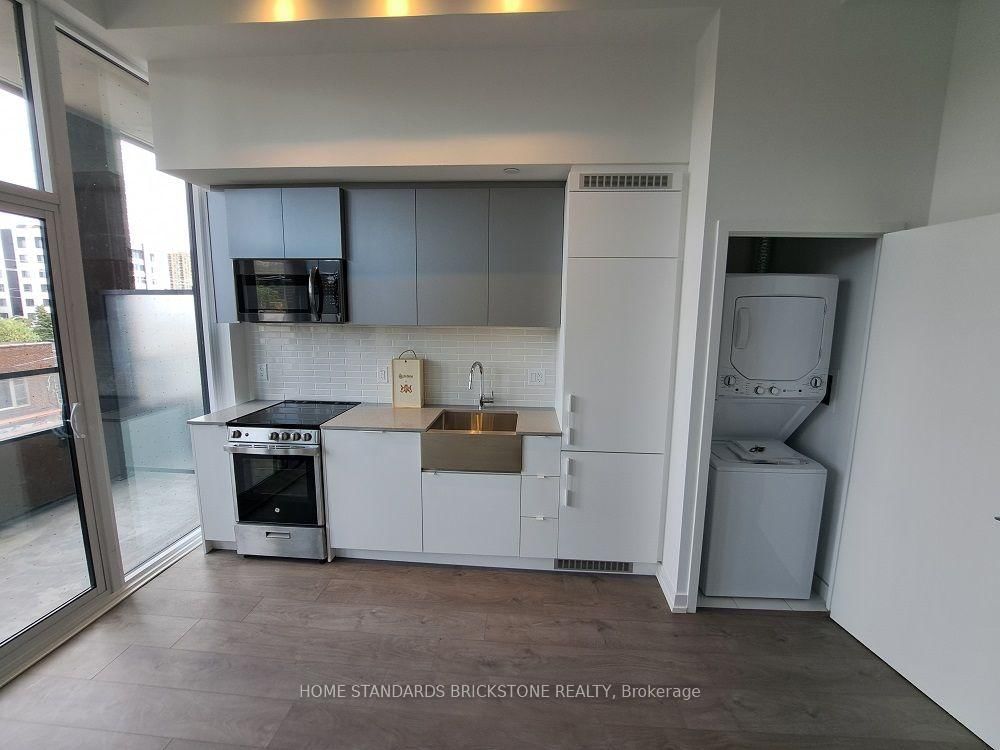 215-270 Dufferin St, Toronto, view 10