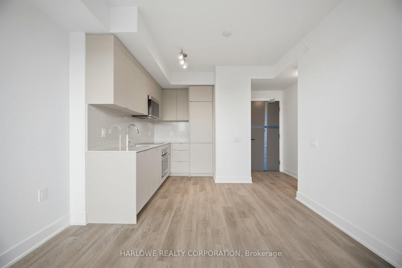 511 - 2088 James Street