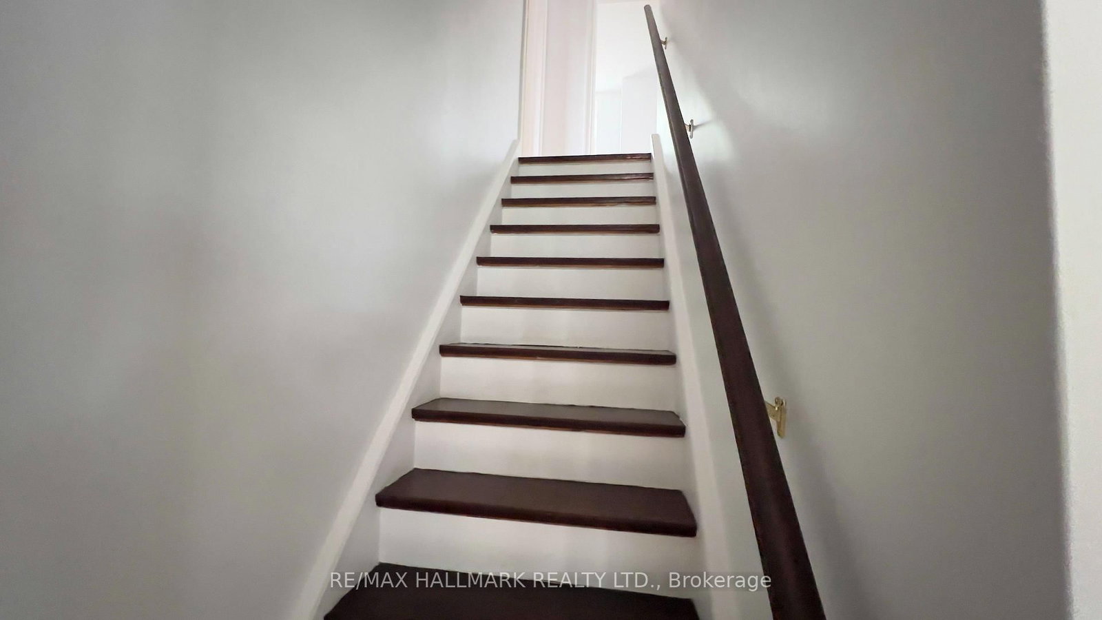 10 Adele Ave, Toronto, view 15