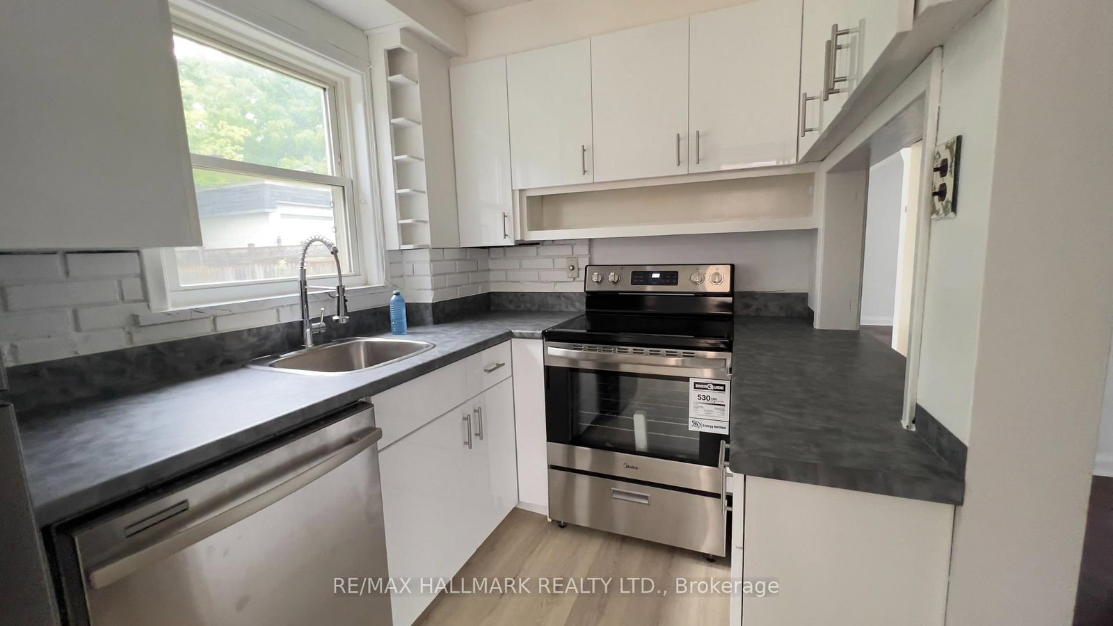 10 Adele Ave, Toronto, view 5