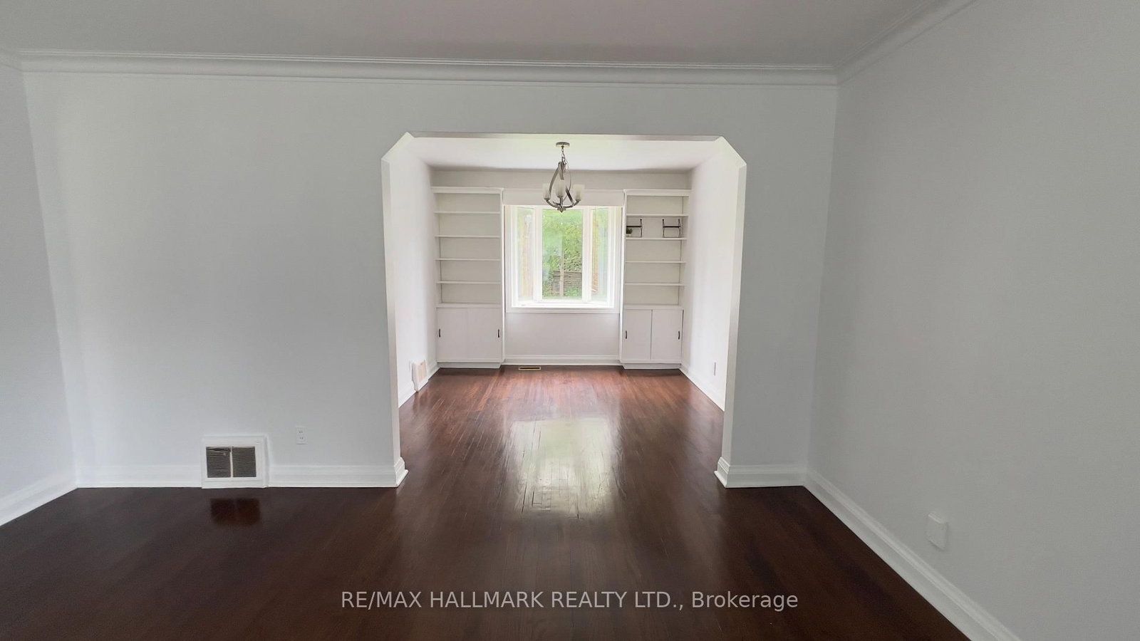 10 Adele Ave, Toronto, view 8