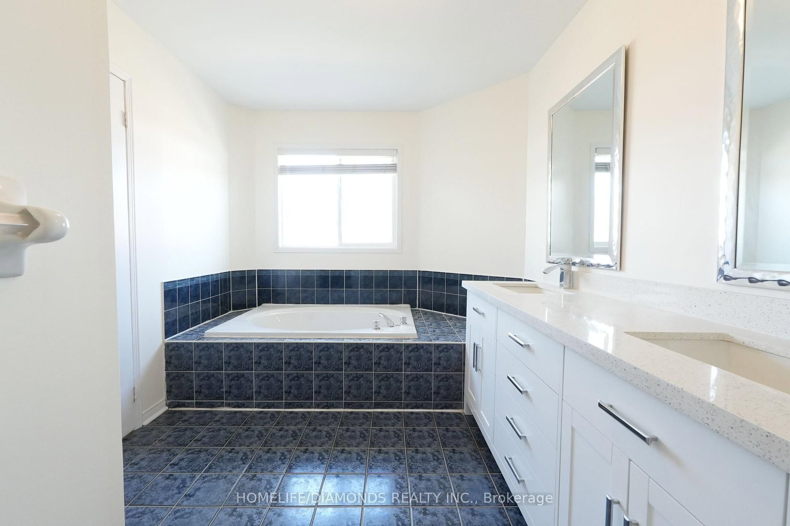 5267 BROOKWOOD Court • Mississauga, ON photo 12