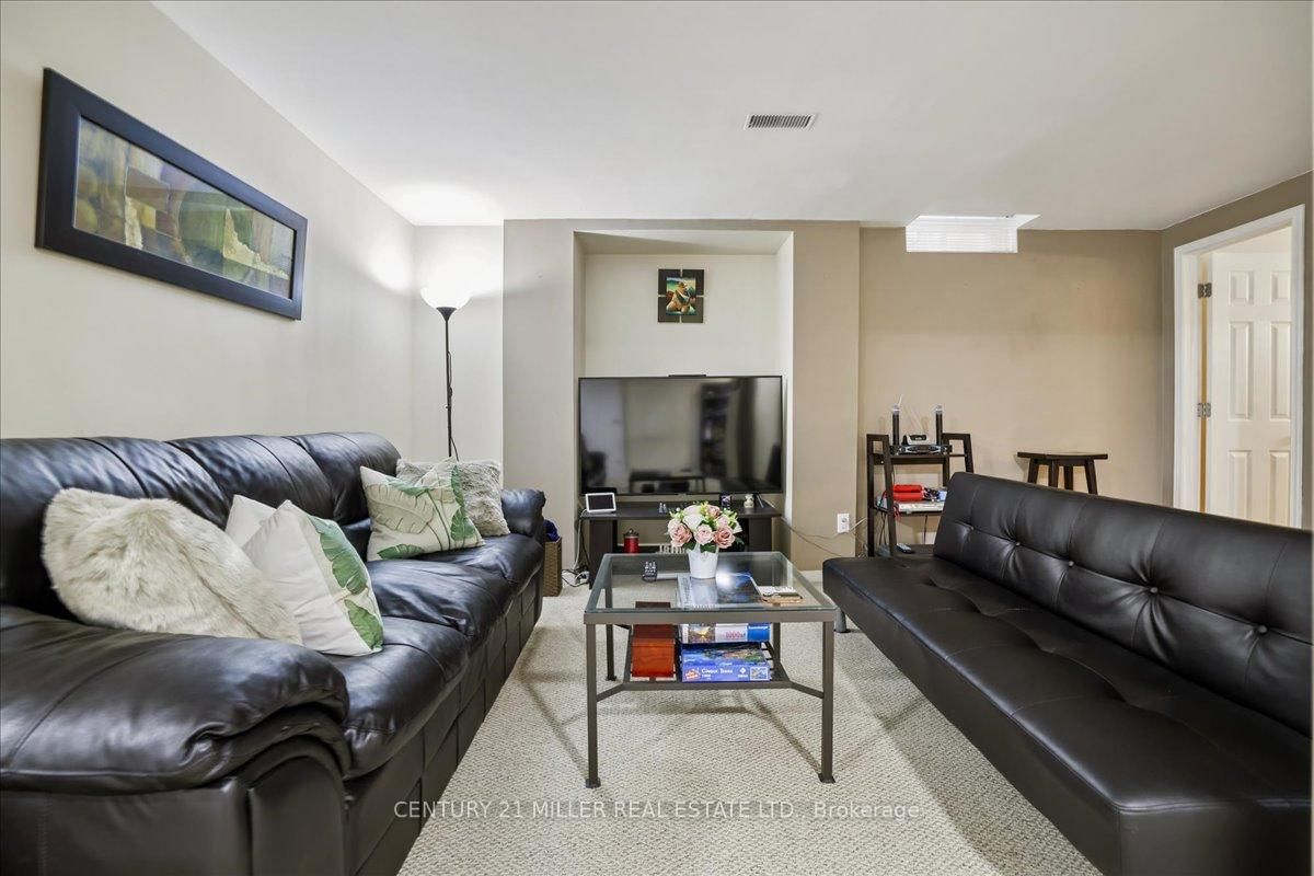 2120 Sixth Line • Oakville, ON photo 26