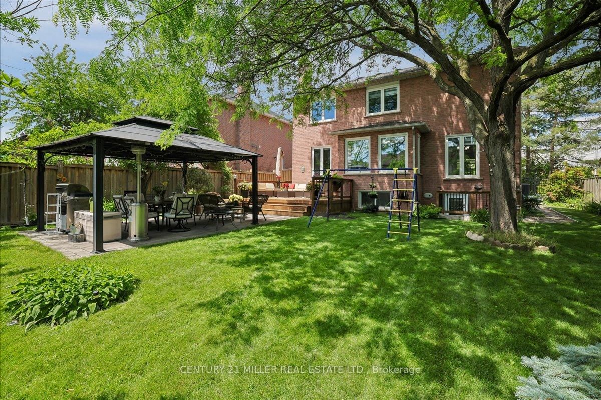 2120 Sixth Line • Oakville, ON photo 34
