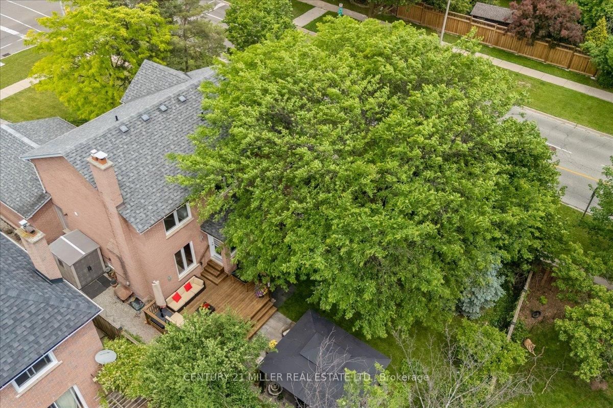 2120 Sixth Line • Oakville, ON photo 36