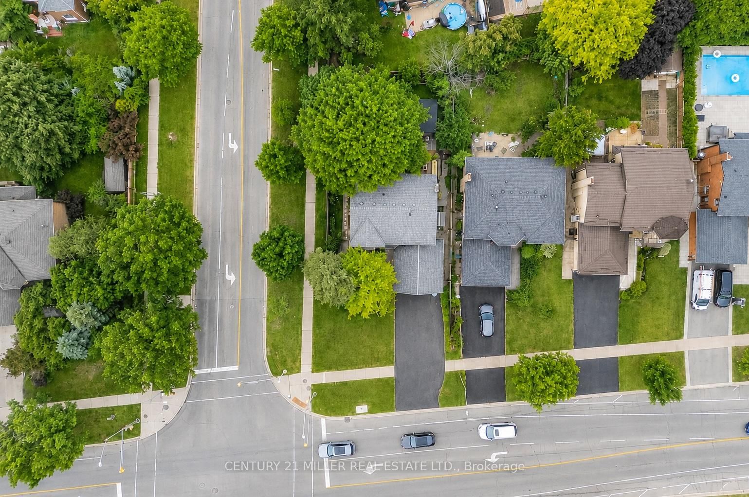 2120 Sixth Line • Oakville, ON photo 39