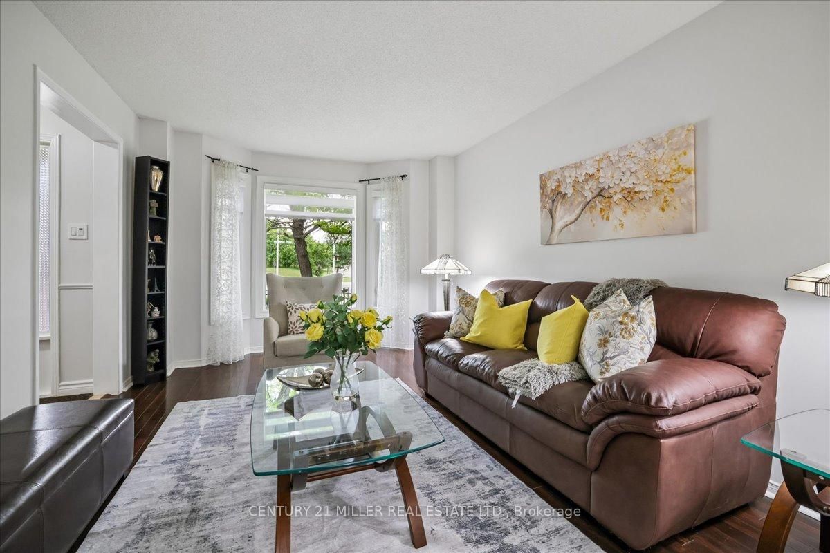 2120 Sixth Line • Oakville, ON photo 5
