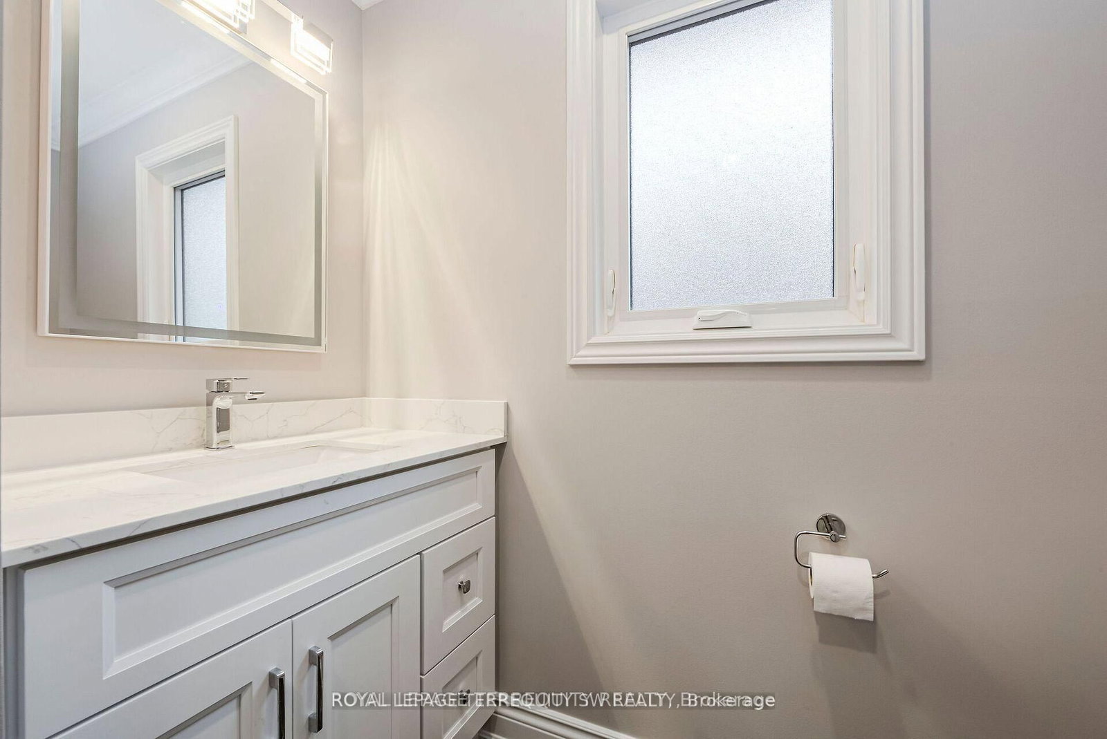 2025 Parklane Crescent • Burlington, ON photo 36
