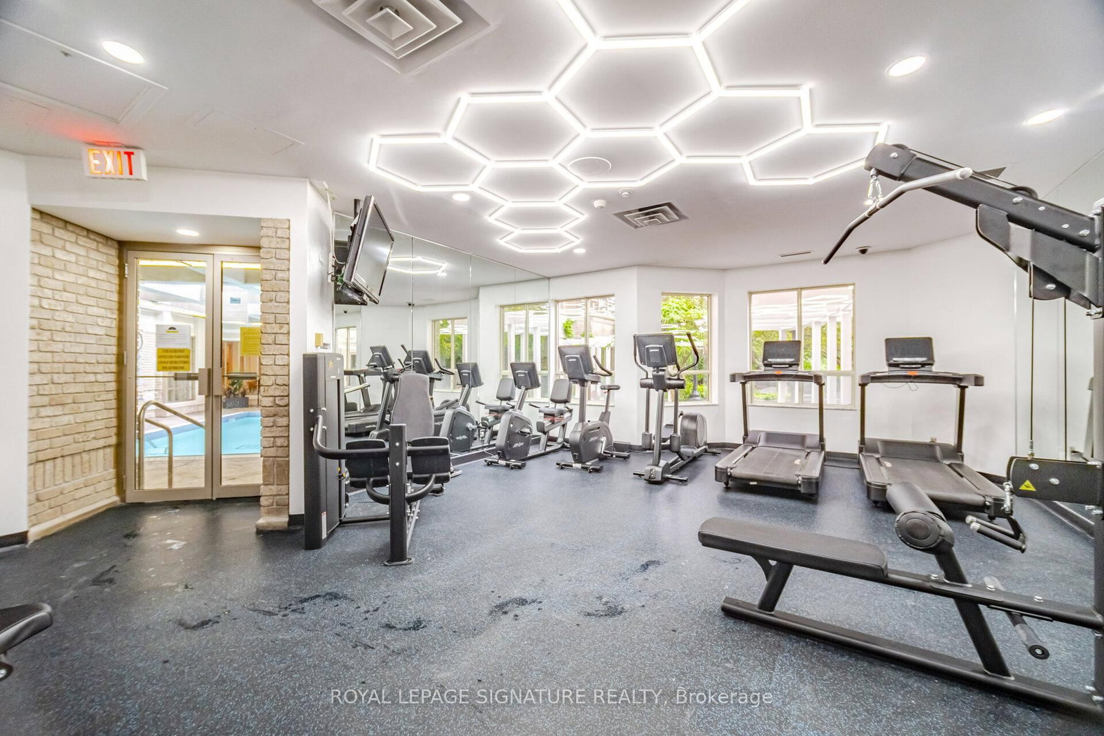 55 Kingsbridge Garden Circle • #2310 • Mississauga, ON photo 27