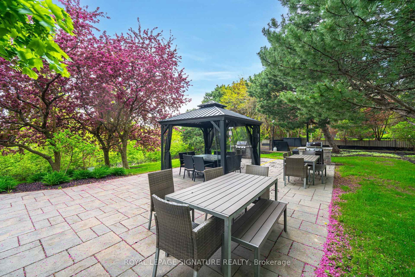 55 Kingsbridge Garden Circle • #2310 • Mississauga, ON photo 32