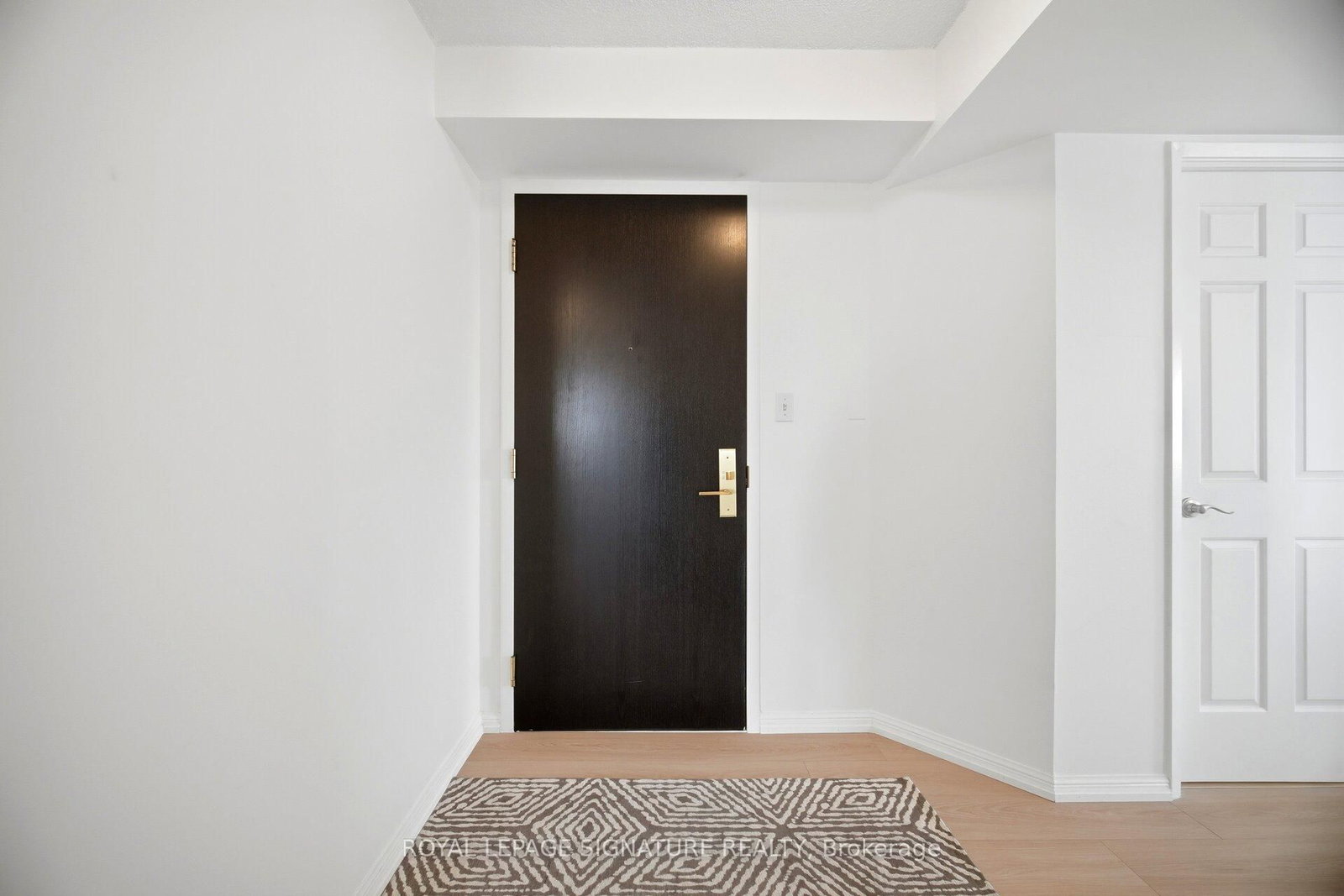 55 Kingsbridge Garden Circle • #2310 • Mississauga, ON photo 6