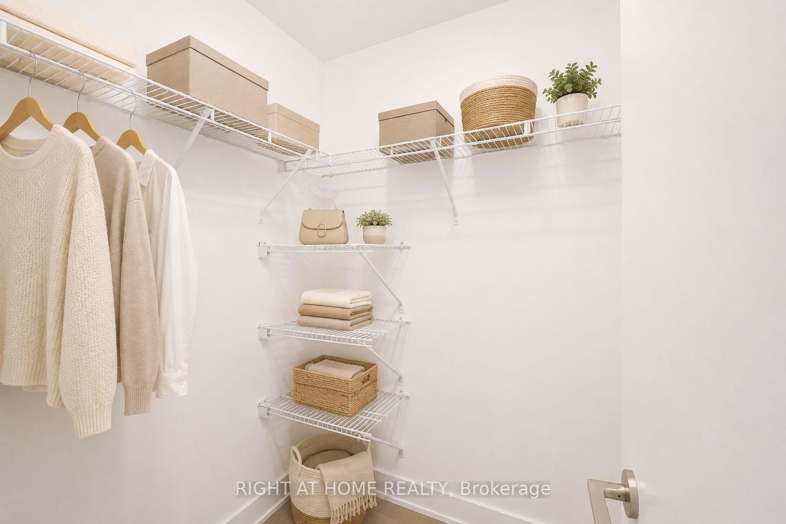 20 Shore Breeze Drive • #LPH02B • Toronto, ON photo 15