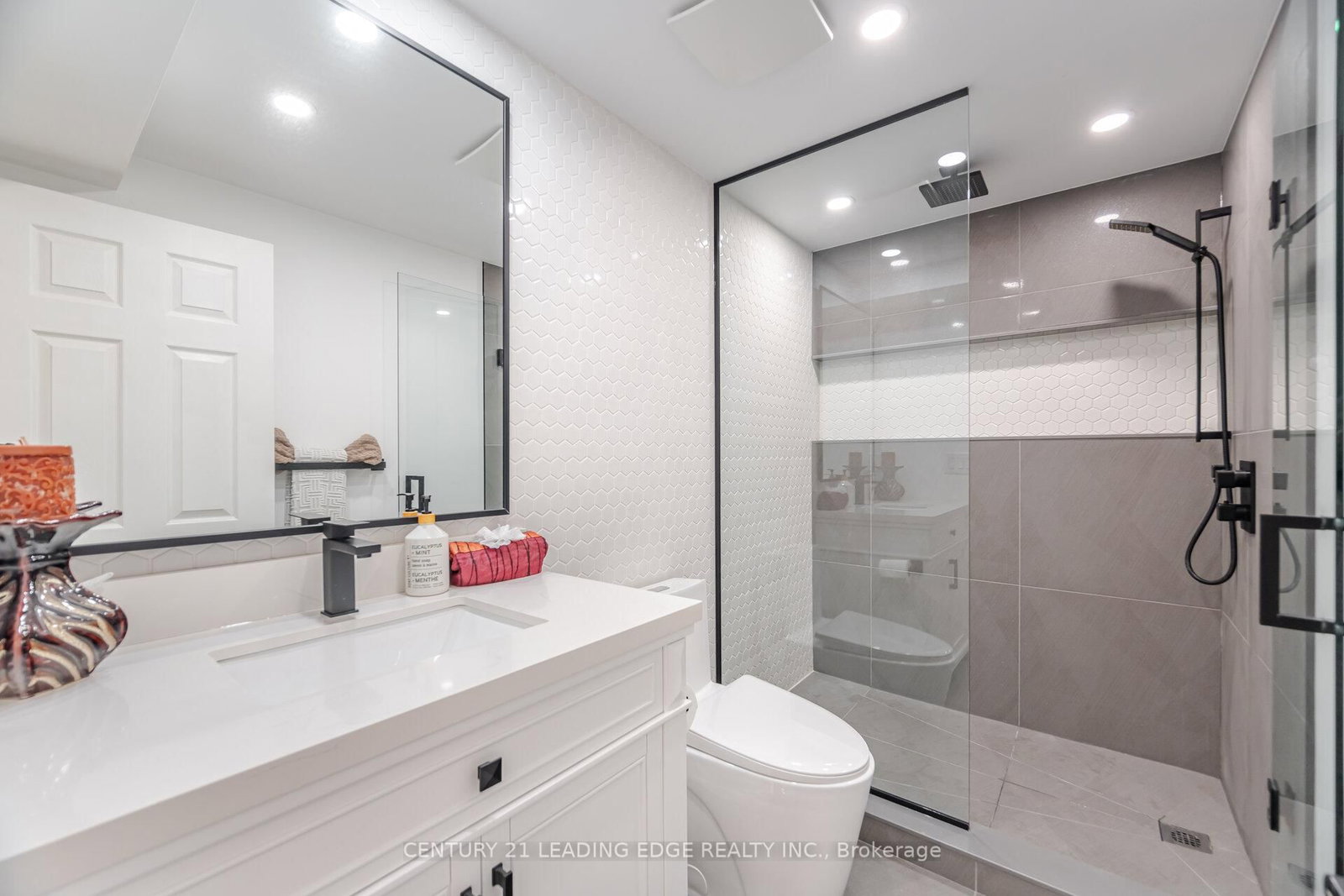 34 Royal Links Circle • Brampton, ON photo 28