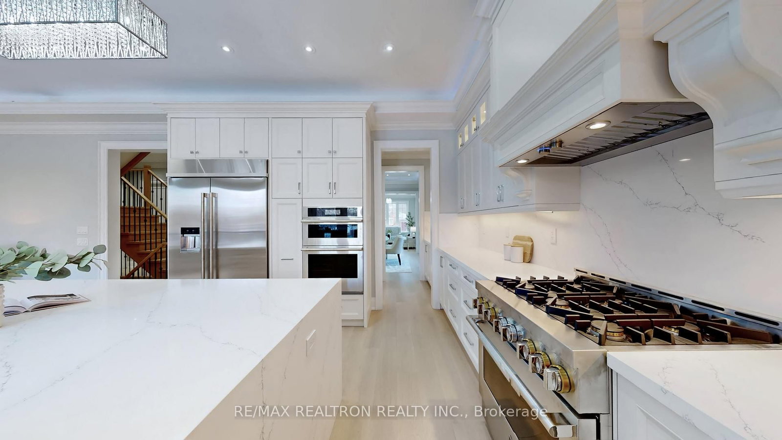 9 Roxaline Street • Toronto, ON photo 16