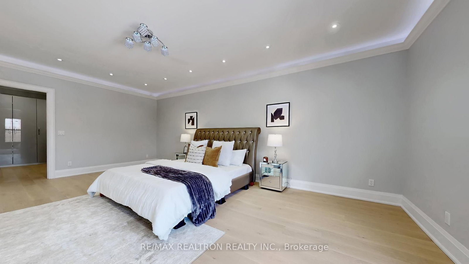 9 Roxaline Street • Toronto, ON photo 22