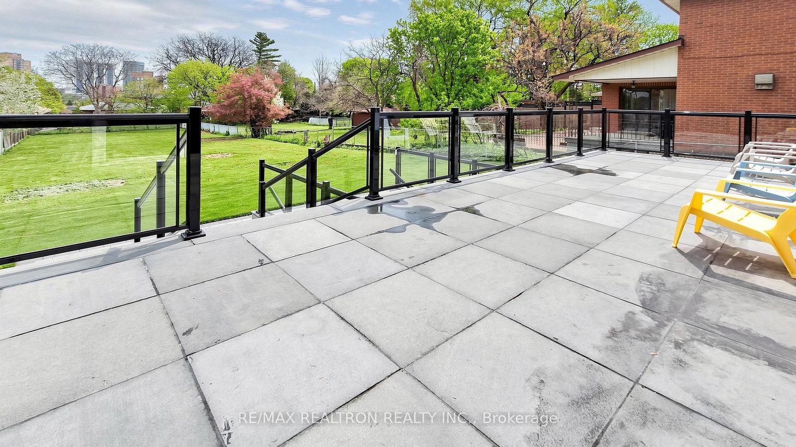 9 Roxaline Street • Toronto, ON photo 46