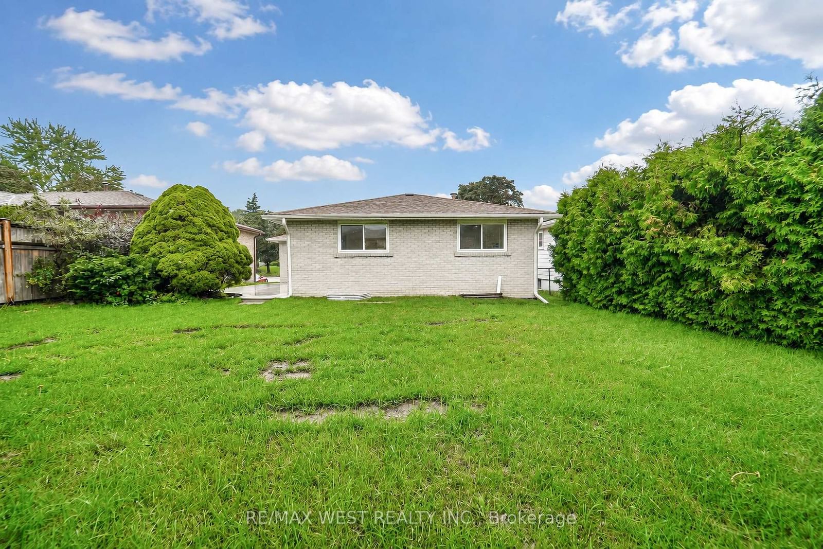 765 Dodsworth Crescent • Mississauga, ON photo 18