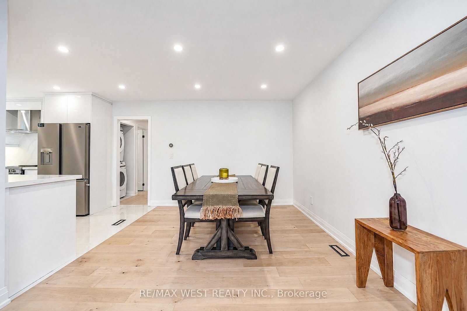 765 Dodsworth Crescent • Mississauga, ON photo 5