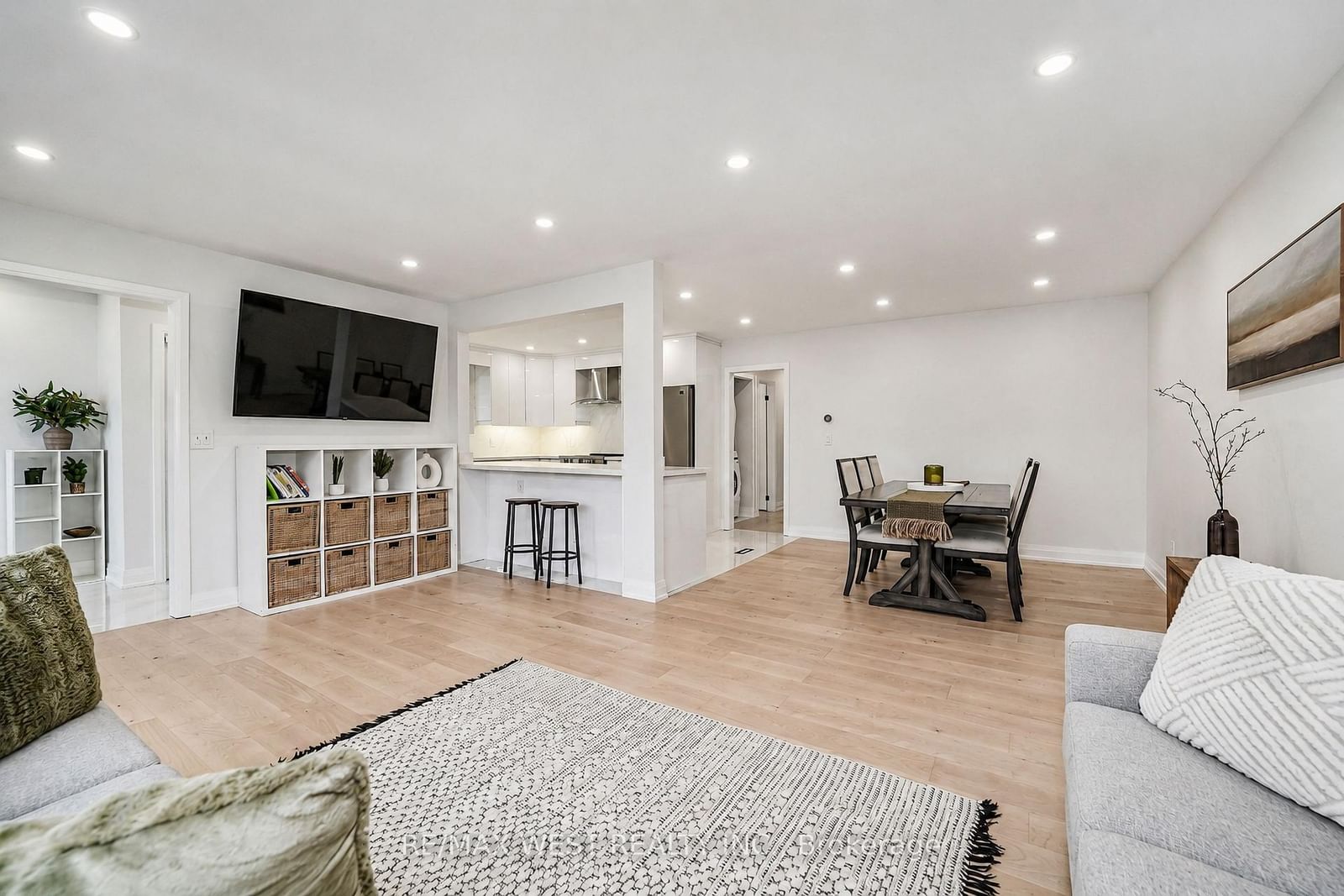 765 Dodsworth Crescent • Mississauga, ON photo 6