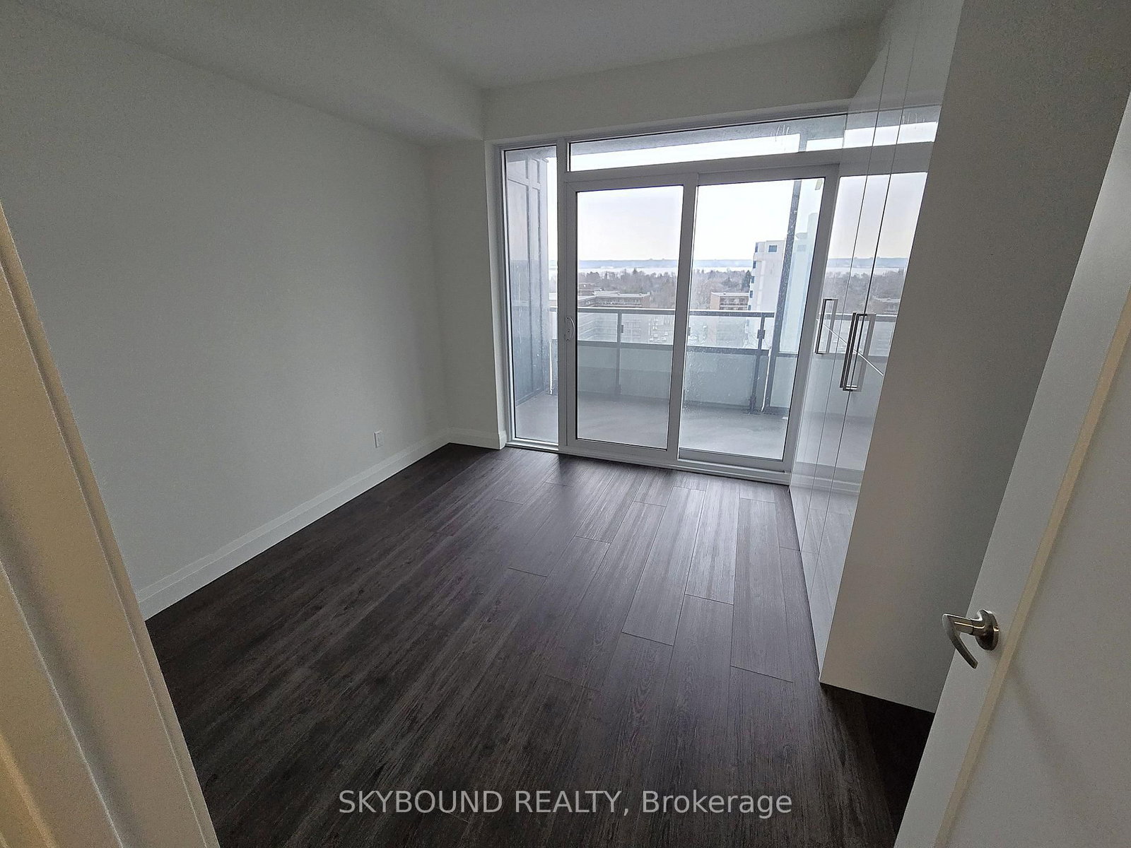 500 Brock Avenue • #1008 • Burlington, ON photo 13