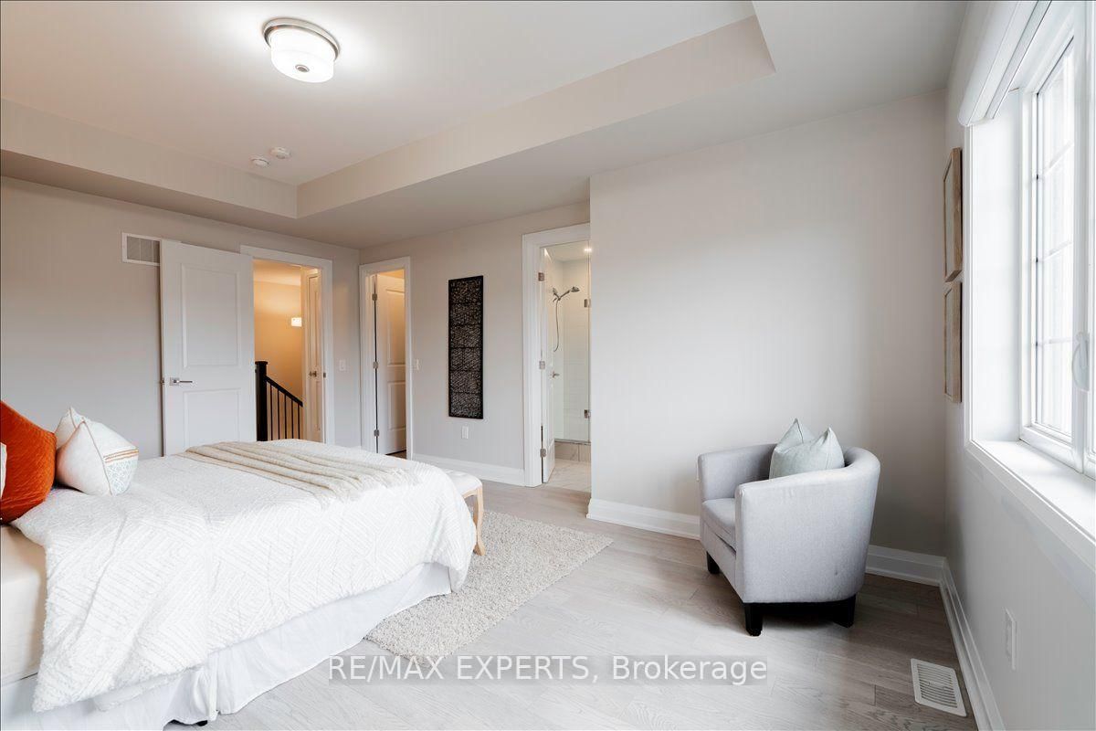 4025 Sixth Line • Oakville, ON photo 27