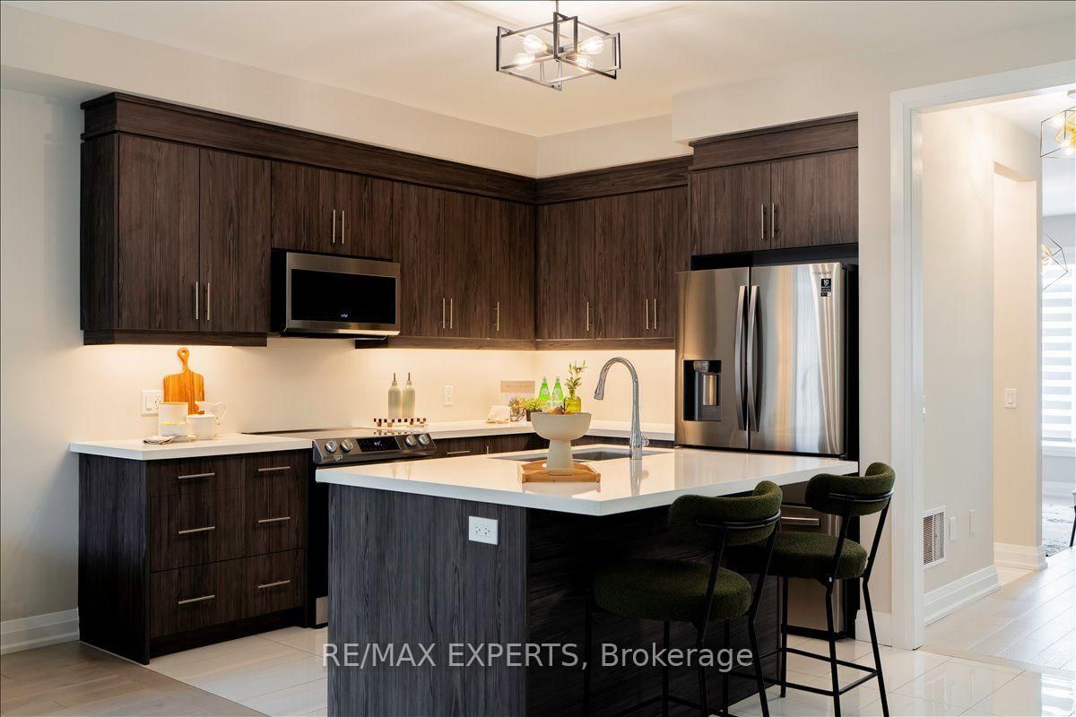 4025 Sixth Line • Oakville, ON photo 49