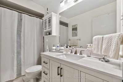 86 Joymar Mississauga,ON L5M 7Z6 — Photo 32