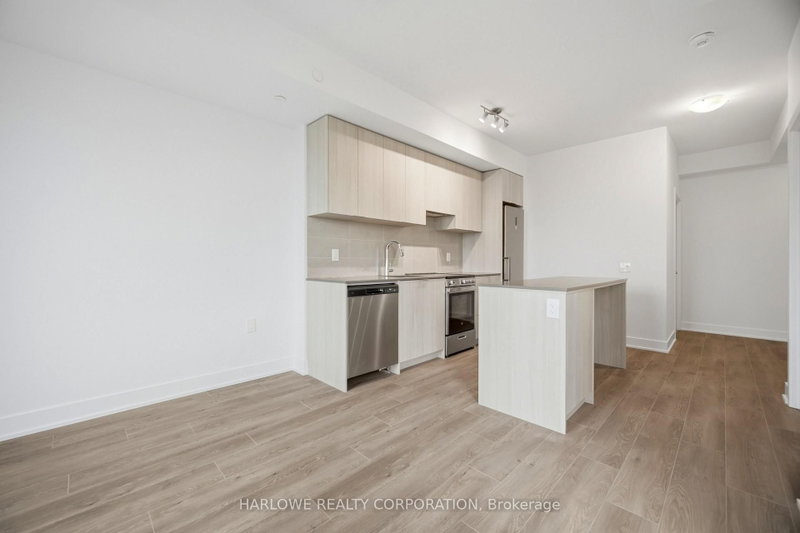 1002 - 2088 James Street