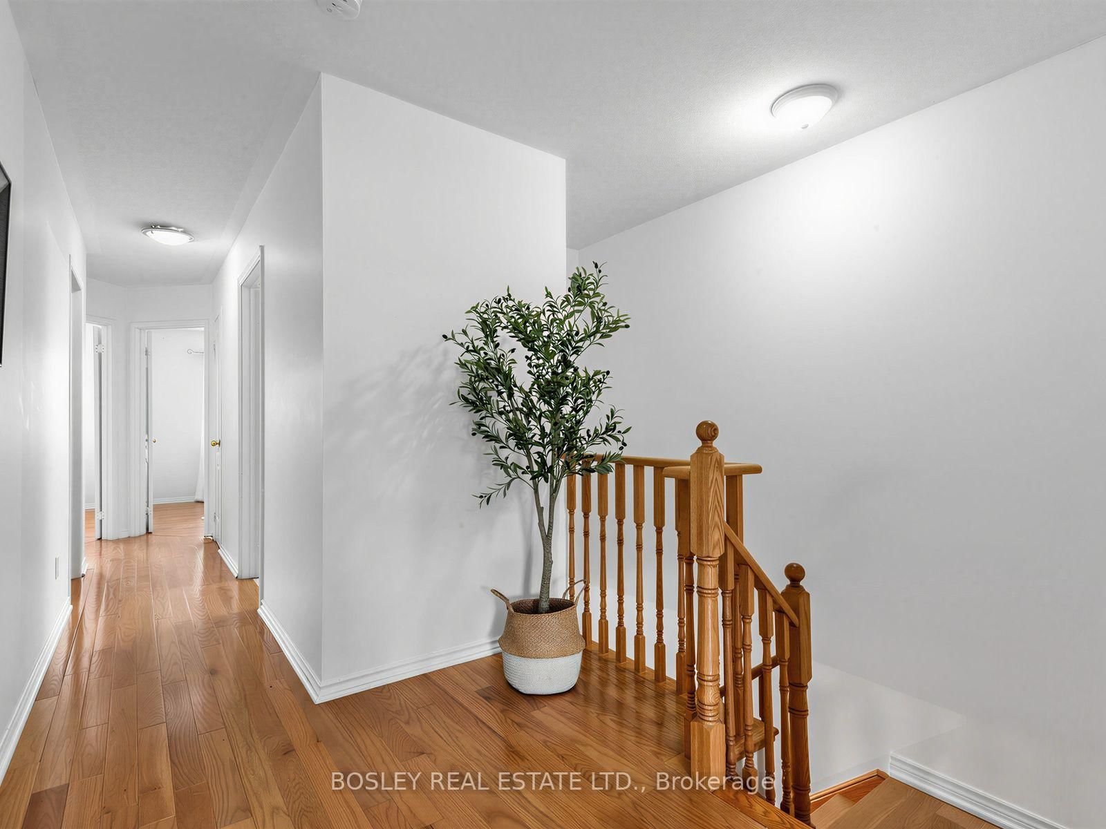 1489 Heritage Way • #29 • Oakville, ON photo 15
