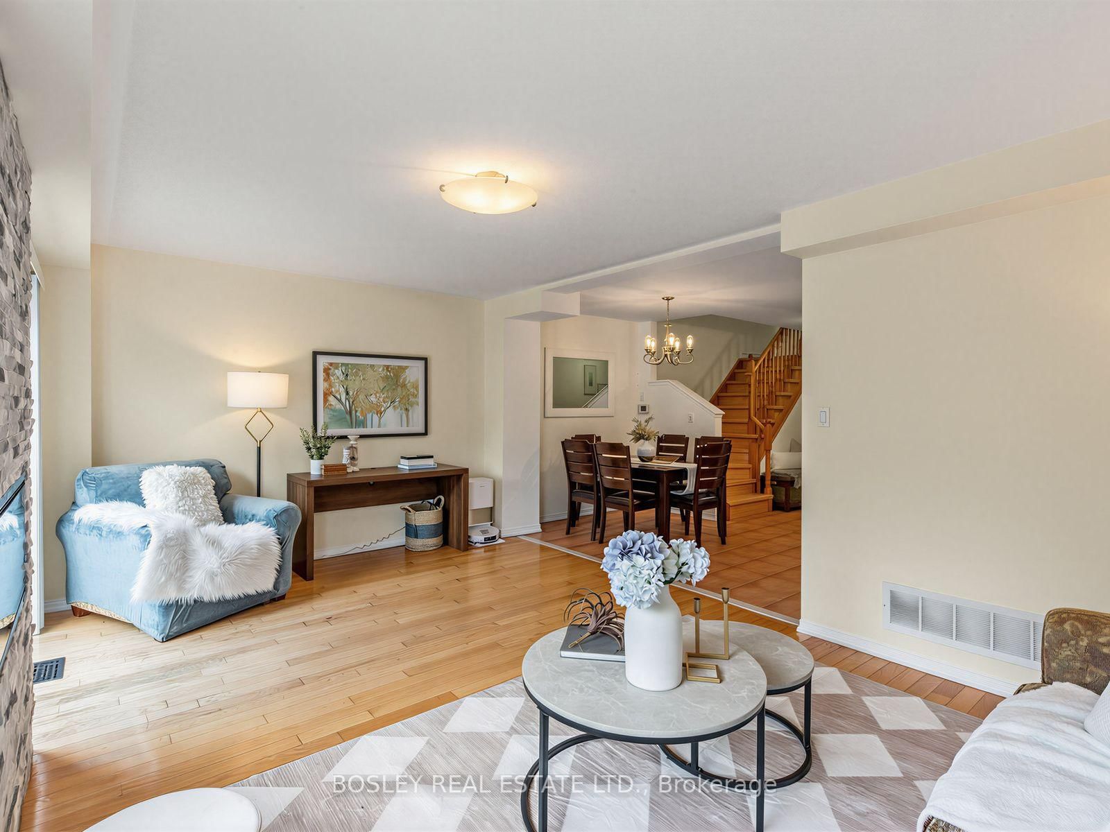1489 Heritage Way • #29 • Oakville, ON photo 8