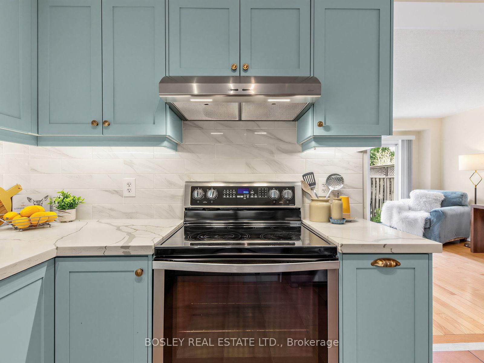 1489 Heritage Way • #29 • Oakville, ON photo 9
