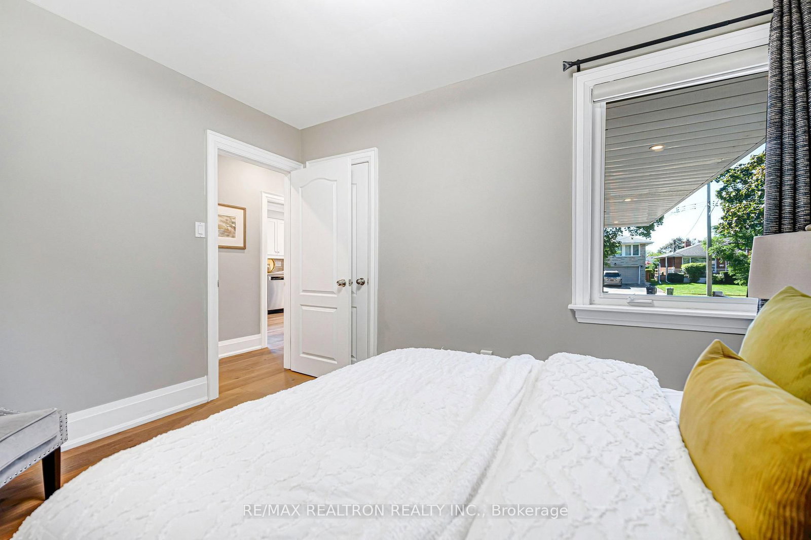 44 Fenley Drive • Toronto, ON photo 18