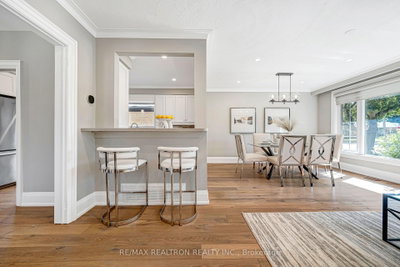 44 Fenley Drive • Toronto, ON photo 6