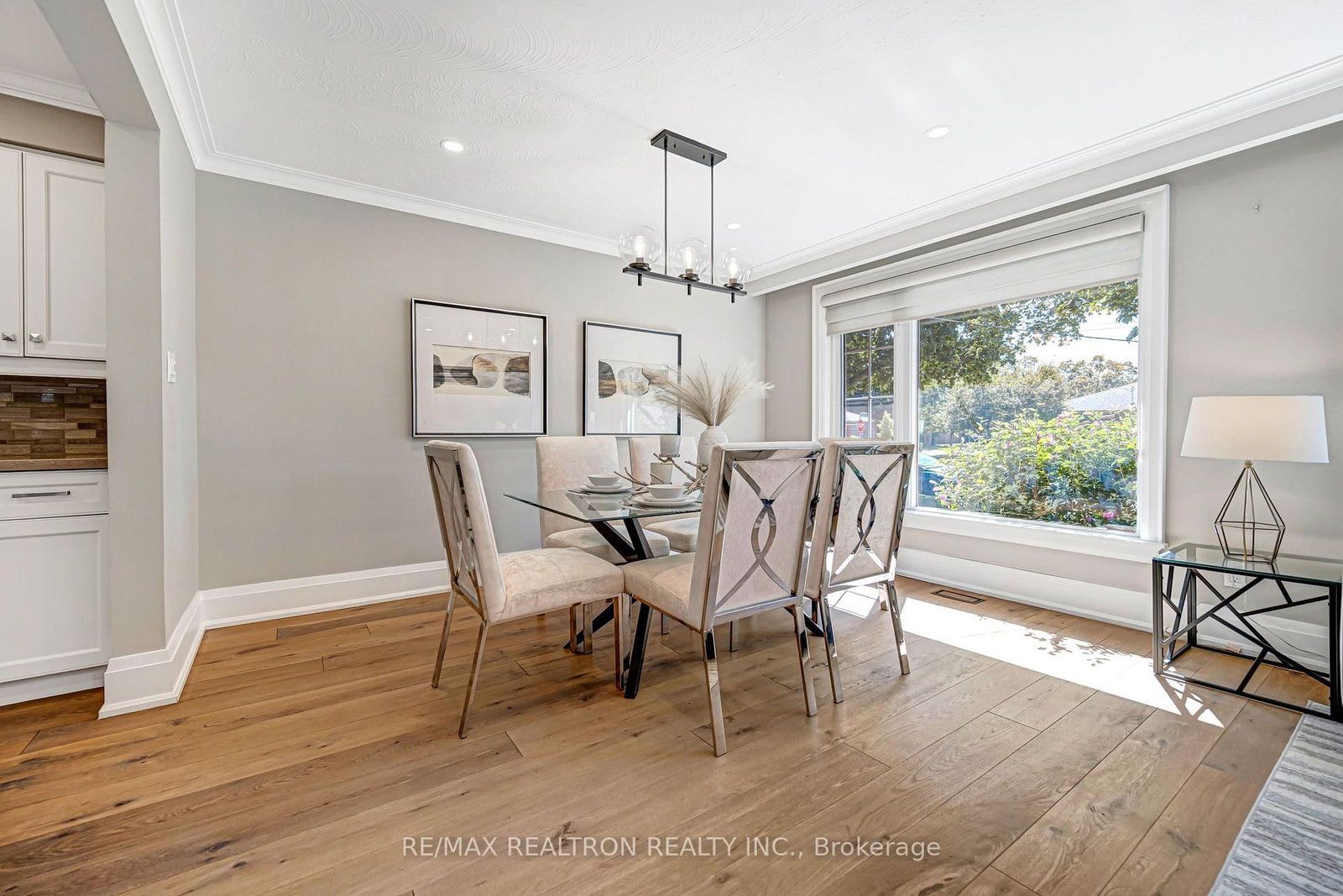 44 Fenley Drive • Toronto, ON photo 9